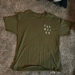Men’s Champion Large Tee